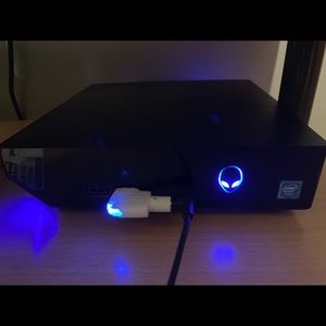 Alienware alpha i3 8gb